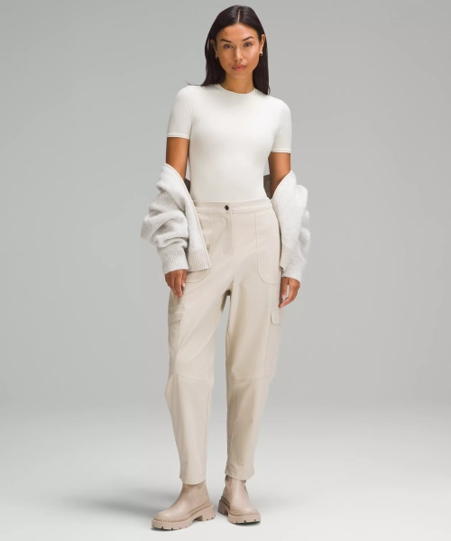 Wundermost Ultra-Soft Nulu Short-Sleeve Crew Thong Bodysuit - Bone - M