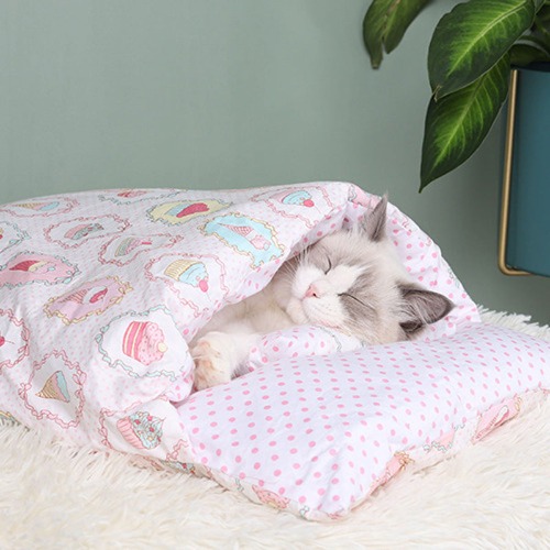 Dog & Cat Futon-Style Sleeping Bag - S / Pink Ice cream