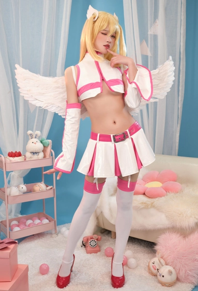 2.5 Dimensional Seduction Lilysa Amano Cosplay Costume Short Top and Skirt with Belt Wings