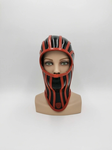 Korsettmaske — Rubber's Finest