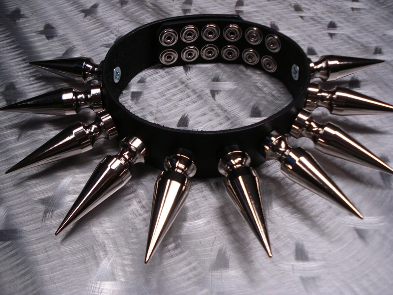 EURONYMOUS   LEATHER CHROME GIANT SPIKES CHOKER.BLACK METAL...(MDLC0<wbr/>308)