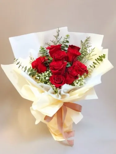 Bouquet of Roses for a Lovely Lady
