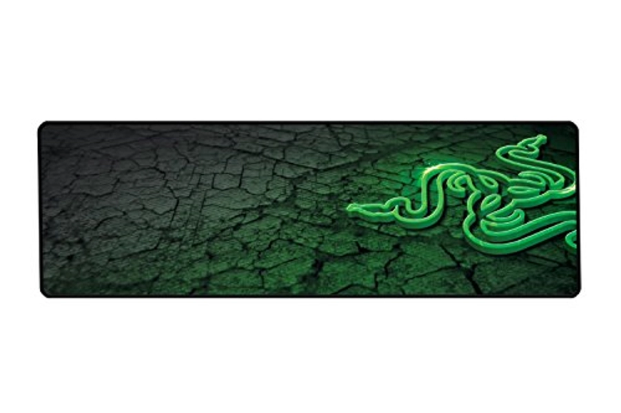 Razer Goliathus Control Fissure - Soft Gaming Mousemat (Esports Mousepad with Fiction Free Fabric Surface, Non-Slip, Wipeable, Optimized for all Mice) Exteneded