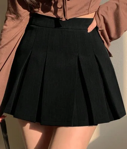 Black Pleated Summer Skirt