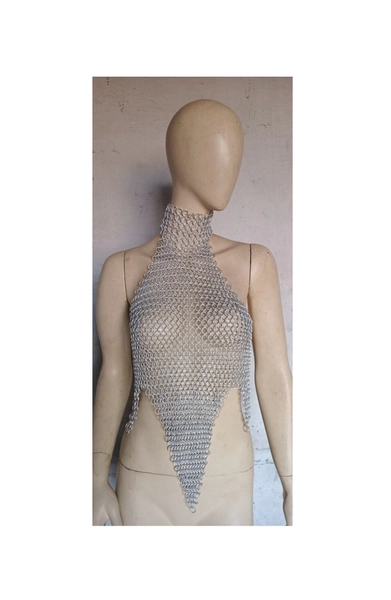 Medieval Fantasy Chainmail Crop Halter Top For Women Body Stylish Bra Aluminum Butted chainmail Antique girl clothing |