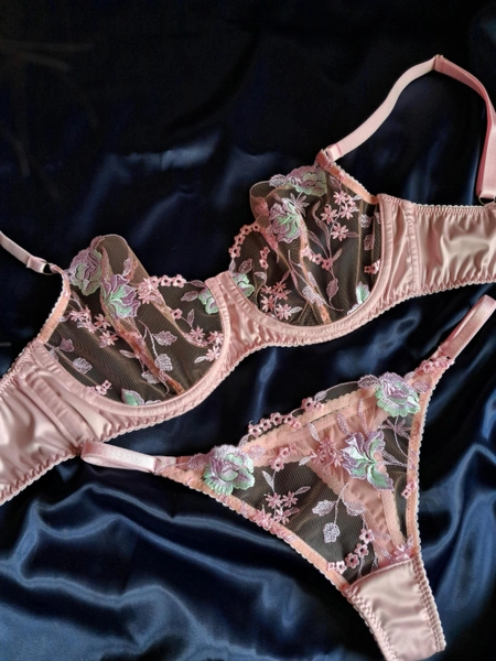 Flower lingerie set, satin lingerie set, pink, delicate lingerie, floral underwear