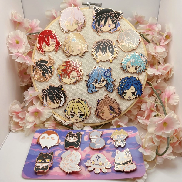 Holostars JP Enamel Pins