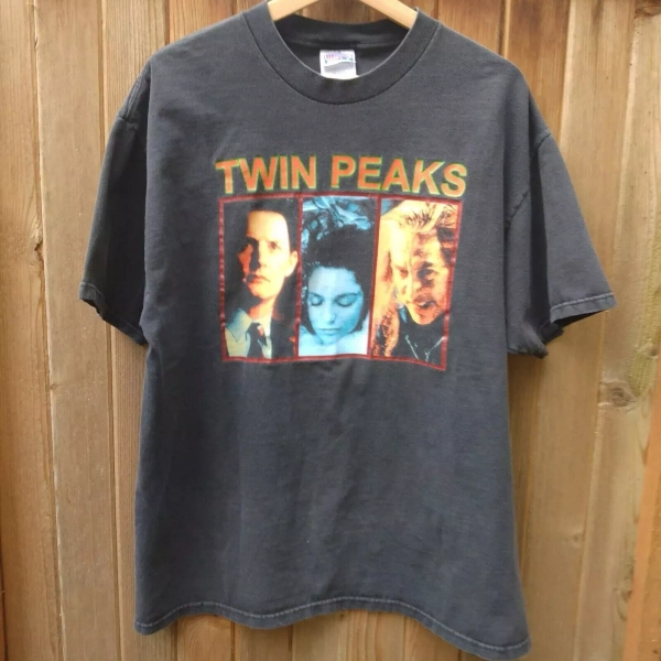 Vtg Twin Peaks Tshirt, Twin Peaks Graphic Rare 90s Unisex Tshirt