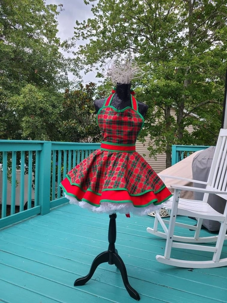 Christmas Plaid Hostess Apron