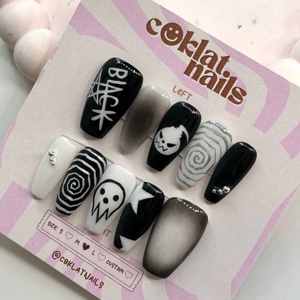 Soul Eater Press On Nails - Ballerina Nails - Y2K - Nails