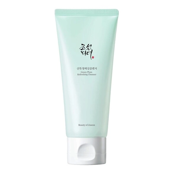 Green Plum Refreshing Cleanser