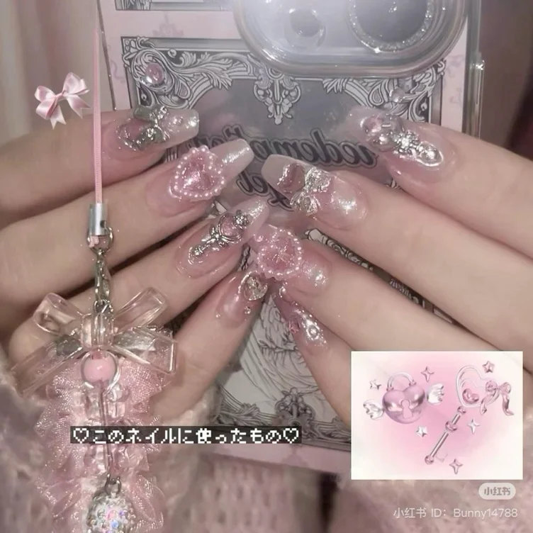 nails 𓂃 ❤︎