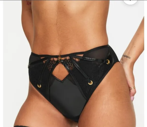 Fierce Seduction Brazilian - Black