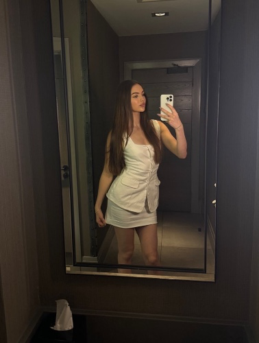 Night out with the girls ✨