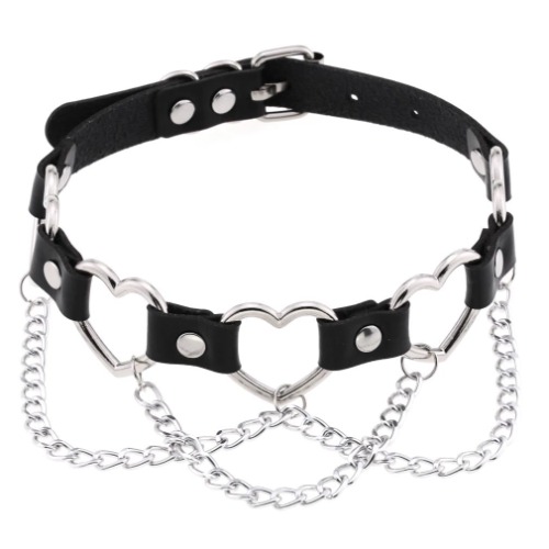 'Heart's on Fire' PU Fake Leather Heart Chain Choker - black