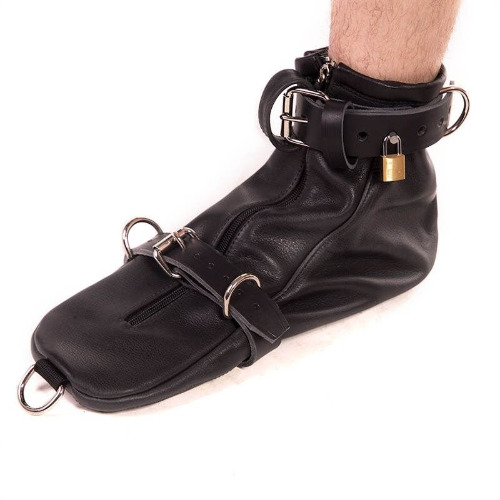 Locking Leather Boots 