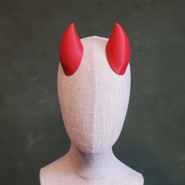 Meru | Succubus Horns