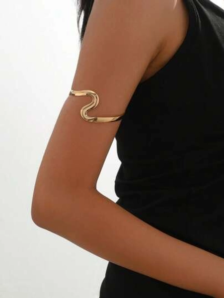 Solid Color Snake Design Arm Cuff