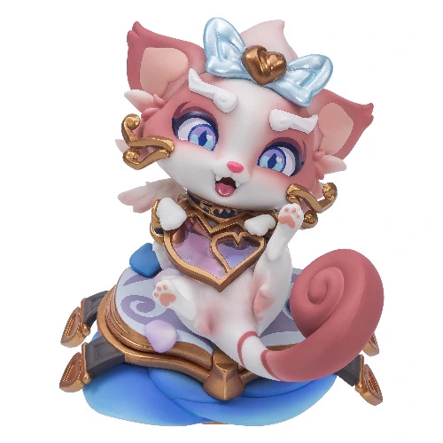 Heartseeker Yuumi Pearl Chroma Figure |  Riot Games Store