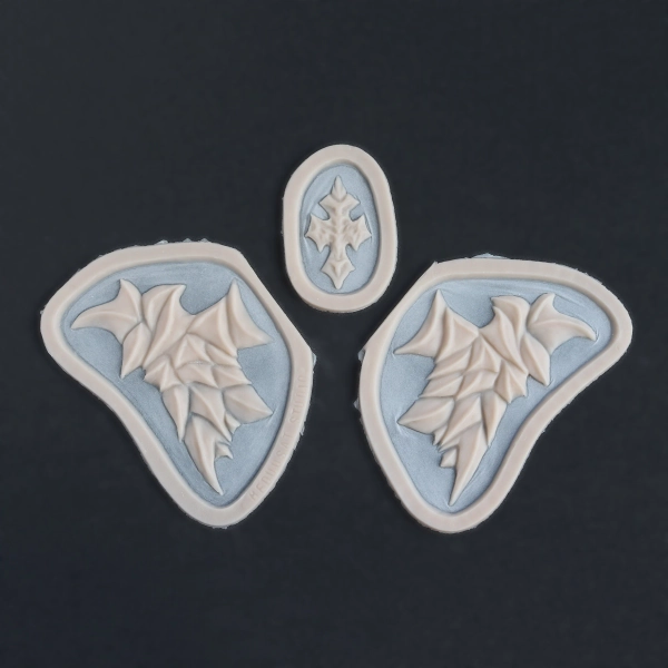 Facial Scales / Silicone Prosthetics / Latex Free / Halloween Prosthetic / SFX Makeup / Au Ra / Dragon Horns / Mermaid Scales