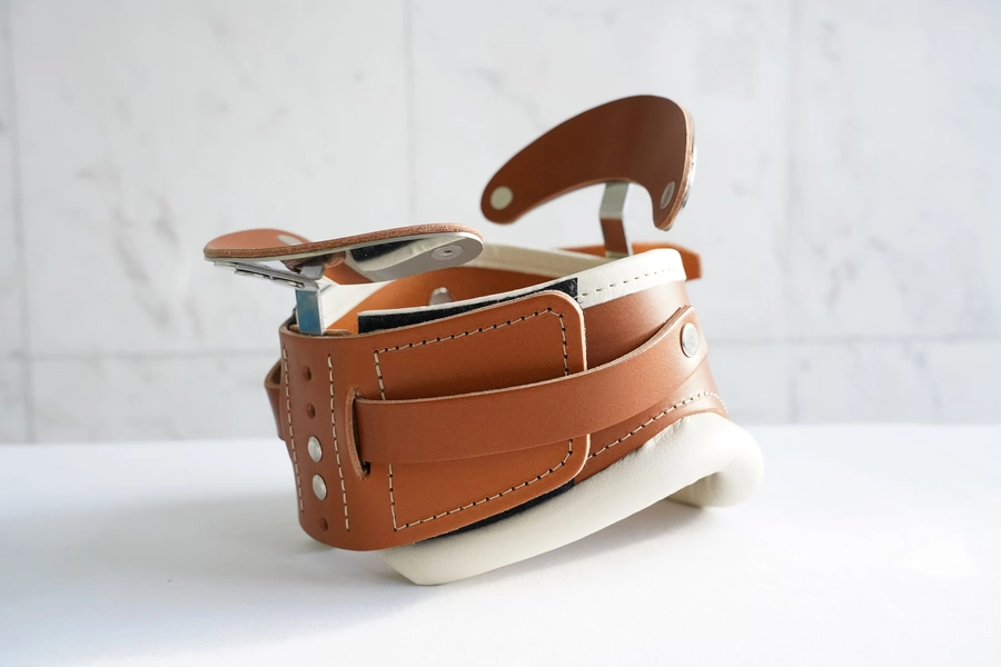 Vintage Style Orthopedic Neck Brace Posture Collar