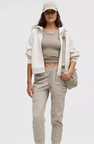 LuluLemon Dance Studio Mid-Rise Jogger 7/8 Length