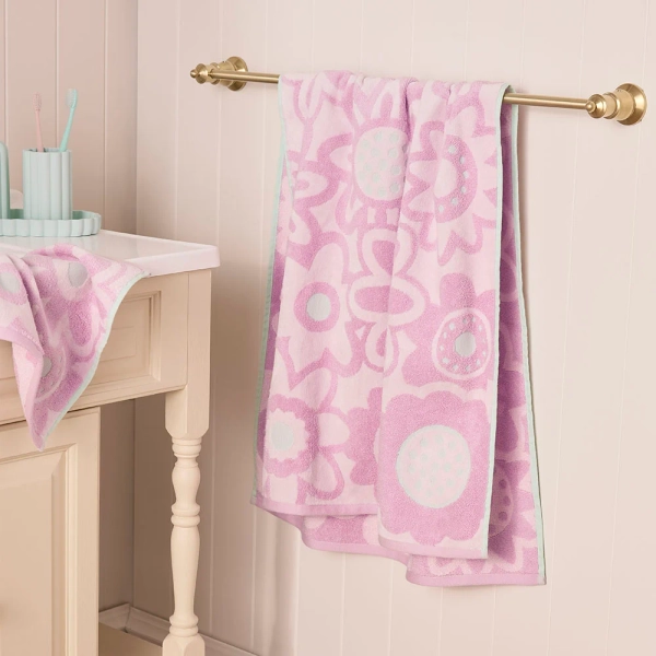 Poppy Floral Lilac & Mint Towel Range