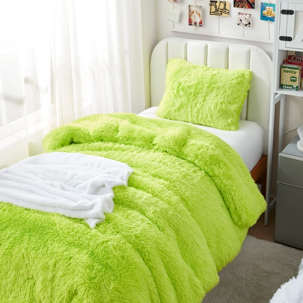 Full of Fluff - Coma Inducer® Oversized Comforter Set - Green Screen