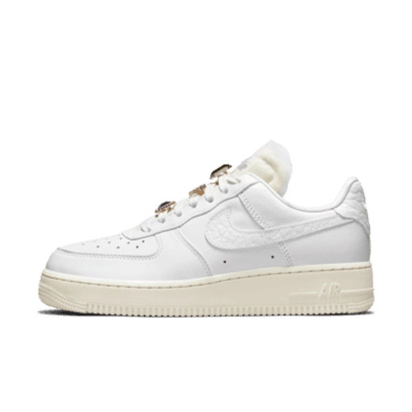 Nike Air Force 1 Low Premium Women's Shoe
