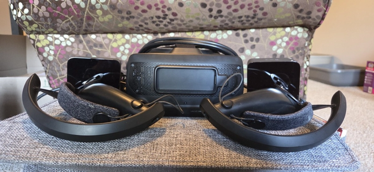 Valve Index PC And Console VR Headset Full Kit - Black