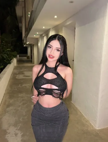 ꨄ︎