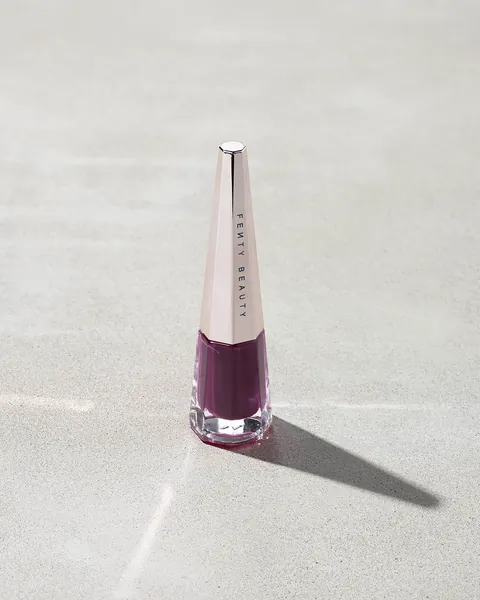 Stunna Lip Paint Longwear Fluid Lip Color — Undefeated