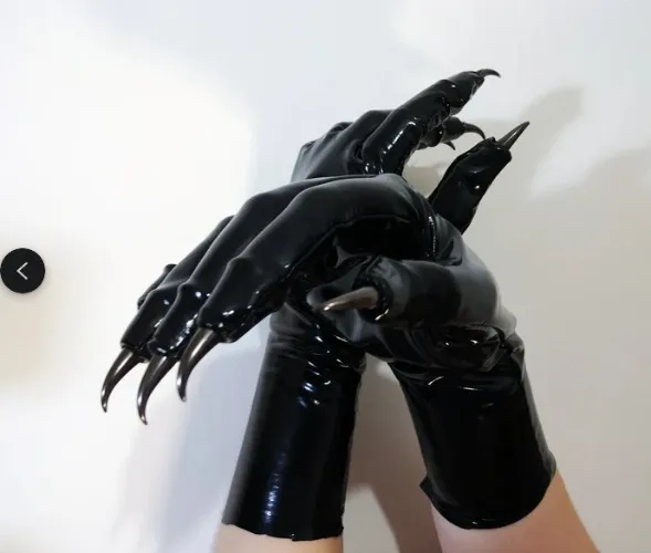Claw gloves