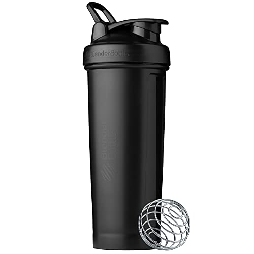 BlenderBottle Classic V2 Shaker Bottle Perfect for Protein Shakes and Pre Workout, 32-Ounce, Black - Black - 32 Ounces