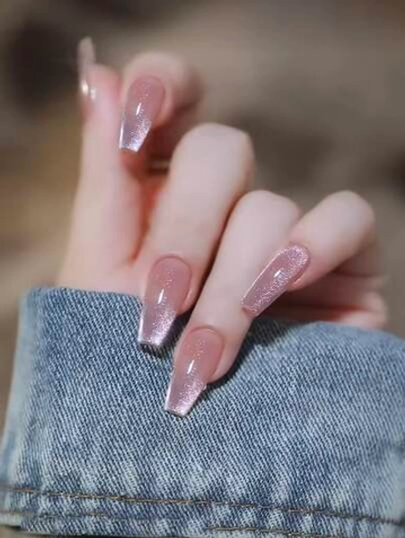 Marin Kitagawa nails