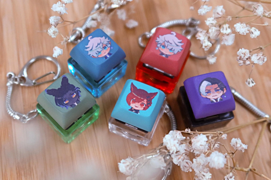 FFXIV Character Keycap Clicky Light-up Fidget Keychain