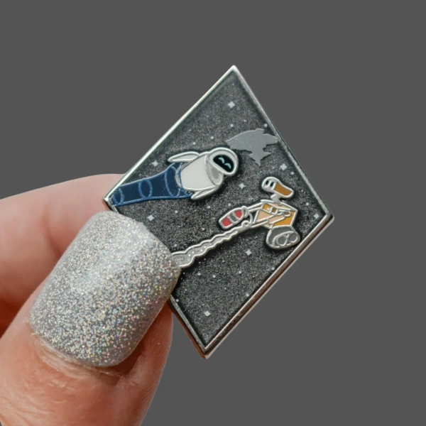 Space Dance Enamel Pin | Wall-E Eve Define Dancing Axiom Lapel Pin