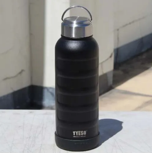 Tyeso Tumbler w/ boot
