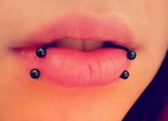 Snakebites Piercing