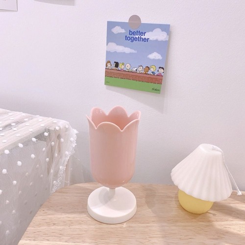Pastel Tulip Pen Holder - Pink