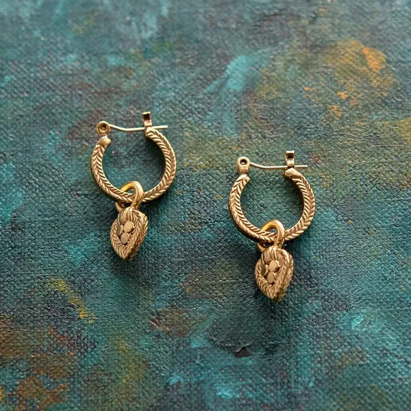 Vintage Oscar De La Renta Earrings 