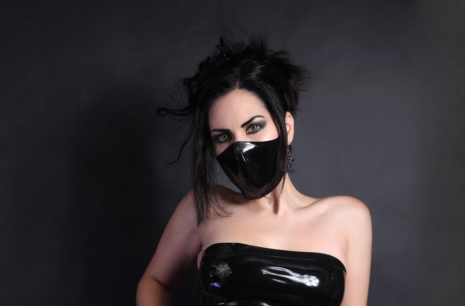 Latex Muzzle Face Mask