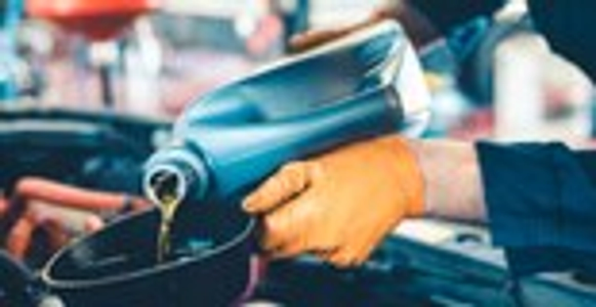 Oil Change | Comes to Me at Home or Work