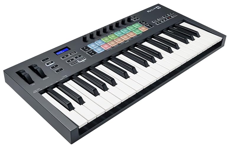 Novation FLkey 37 MIDI-Controller-Keyboard – Nahtlose Integration in FL Studio mit Akkord- und Skalenmodus. Sämtliche Software, die du für die Musikproduktion benötigst - FLKey 37 - Single