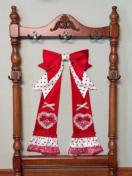 Red Polka Dot Sweetheart Applique Bow Train