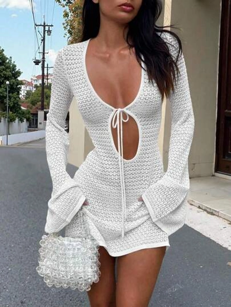 Women's New Style Openwork Sexy Beach Vacation Casual Daily Wear, Slightly Flared Sleeve Short Sweater Dress, Spring Summer Fall