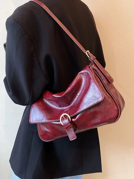 Lightweight,Business Casual Minimalist Buckle Decor Shoulder Bag For Teen Girls Women College Students,Rookies & White-Collar Workers Perfect For Office,College,Work ,Business,Commute,Outdoors, Travel, Outings , Burgundy Bag& New Year Ideal Gift