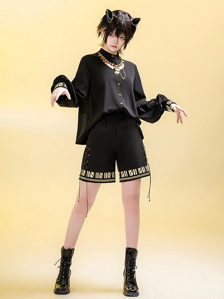 [26.57€]Short droit noir brodé style égyptien Ouji Lolita