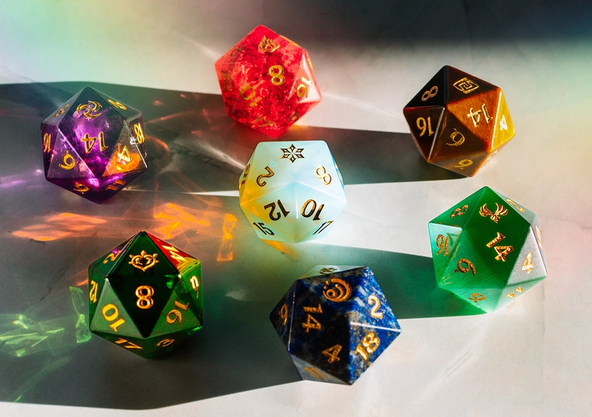 Genshin Gemstone Dice - Furina (Blasted Blue Glass)
