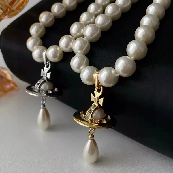 Vivienne Westwood Drop Orbit One Row Gold Pearl Necklace